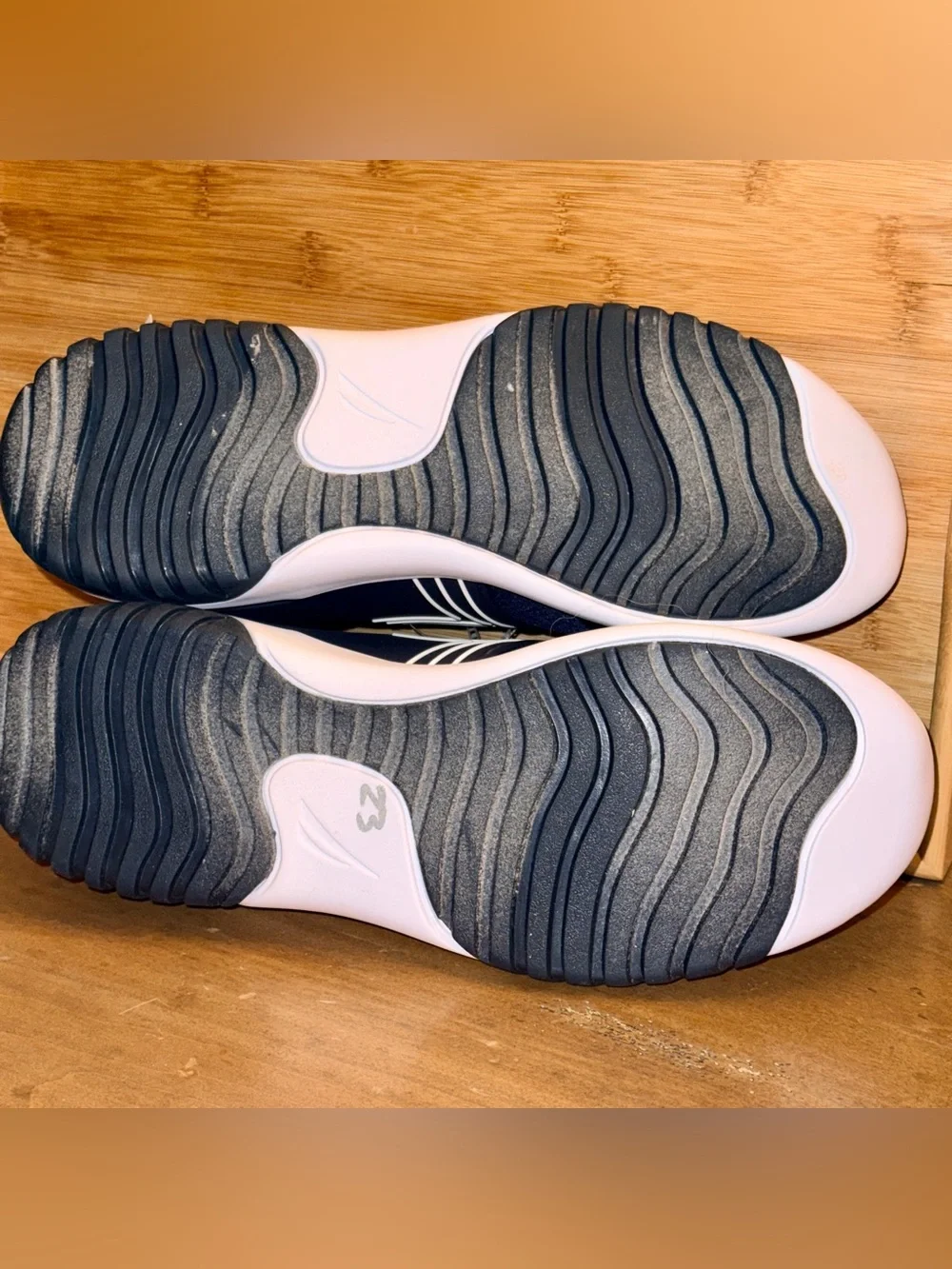 NWT Nautica Men's Navy & White Logo Slip-On Athletic Sneakers-No Box-10.5
